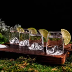 Coffret De 4 Shooters TOPOGRAPHIC ALASKAN MAKER -Élégance Bar Soldes coffret de 4 shooters topographic alaskan maker 2