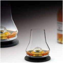 LES IMPITOYABLES Set De Dégustation à Whisky + Socle Rafraichisseur PEUGEOT 12 LES IMPITOYABLES Set De Dégustation à Whisky + Socle Rafraichisseur PEUGEOT -Élégance Bar Soldes les impitoyables set de degustation a whisky socle rafraichisseur peugeot 2